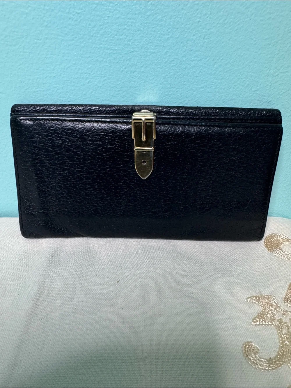 Gucci Black Leather Wallet with Gold-Tone Clasp